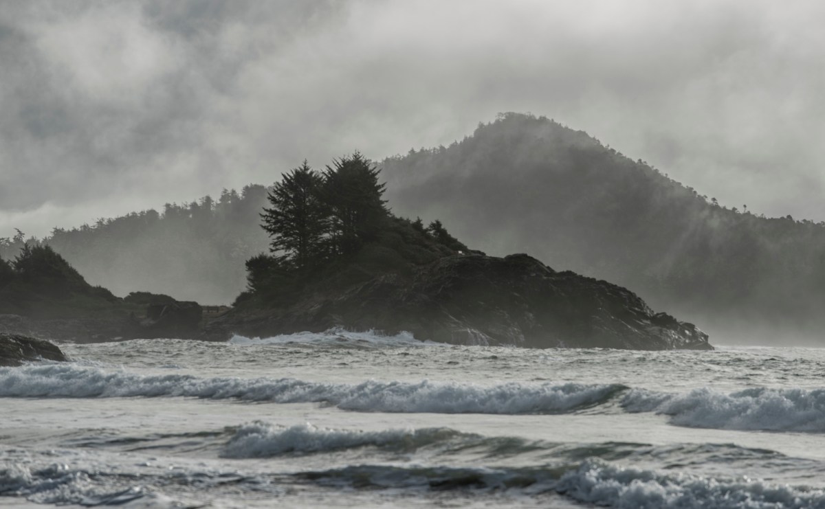 tofino storm