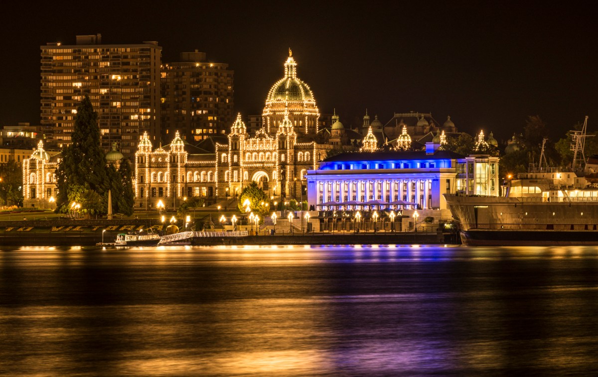 Victoria at night